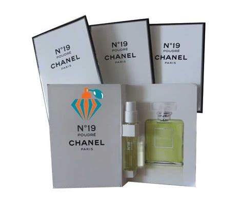 chanel no 19 sample